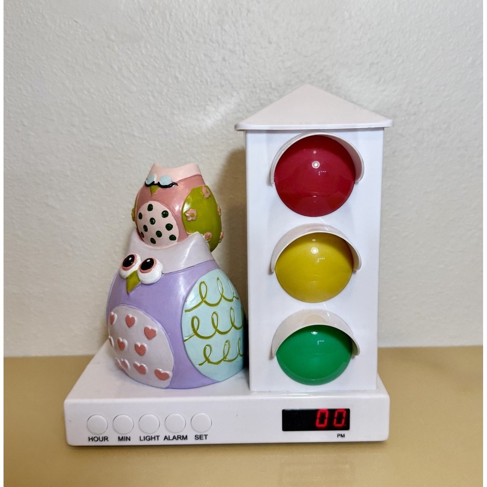 Traffic Light "It's About Time" Stoplight Sleep Wake Kid Alarm Clock Owls TESTED